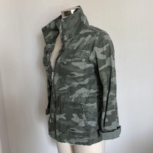 Camo Jacket - Picture 6 of 7